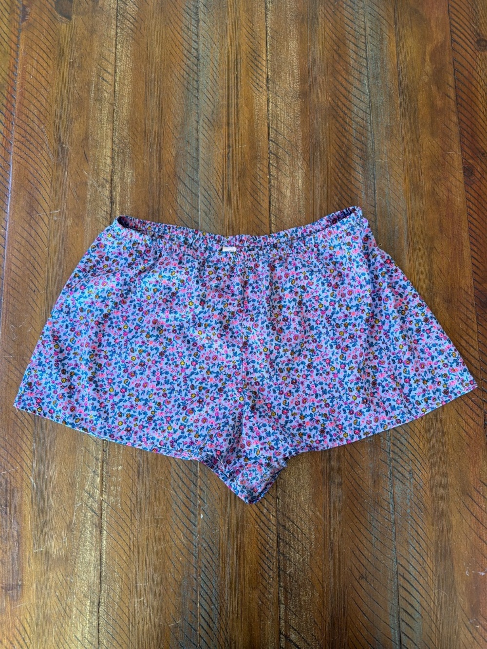 Women’s Victoria Secret Floral Short Medium